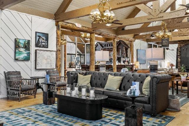 Outbound Mammoth – Resort, Mammoth Lakes (CA)