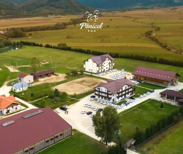 Panicel – Resort, Risnov