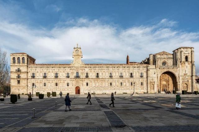 Parador de Leon – Hotel, Leon