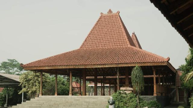 Pendopo Tumaritis – Hotel, Puncak