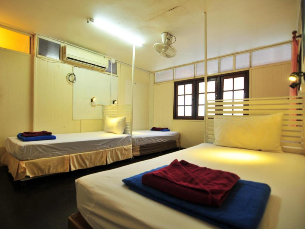 Phi Phi October House, Pensione e B&B – Ko Phi Phi (foto 1)