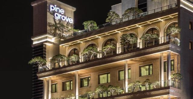 Pine Grove Hotel – Motel, Gimhae-si