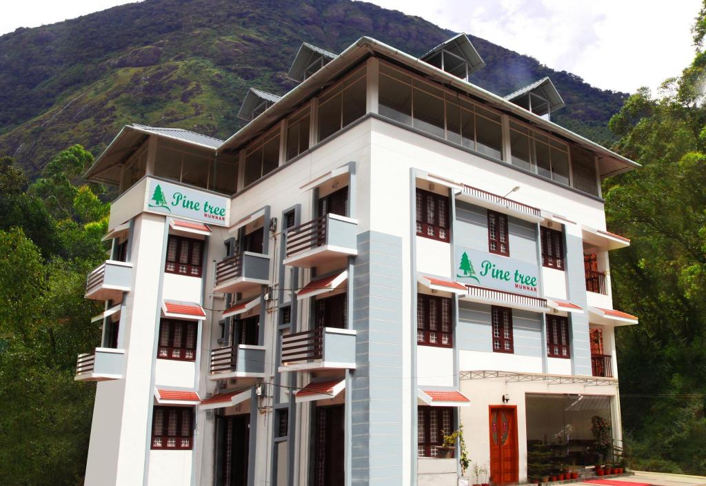 Pine Tree Munnar, Hotel – Munnar (photo 1)