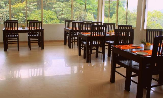 Pine Tree Munnar, Hotel – Munnar (photo 3)