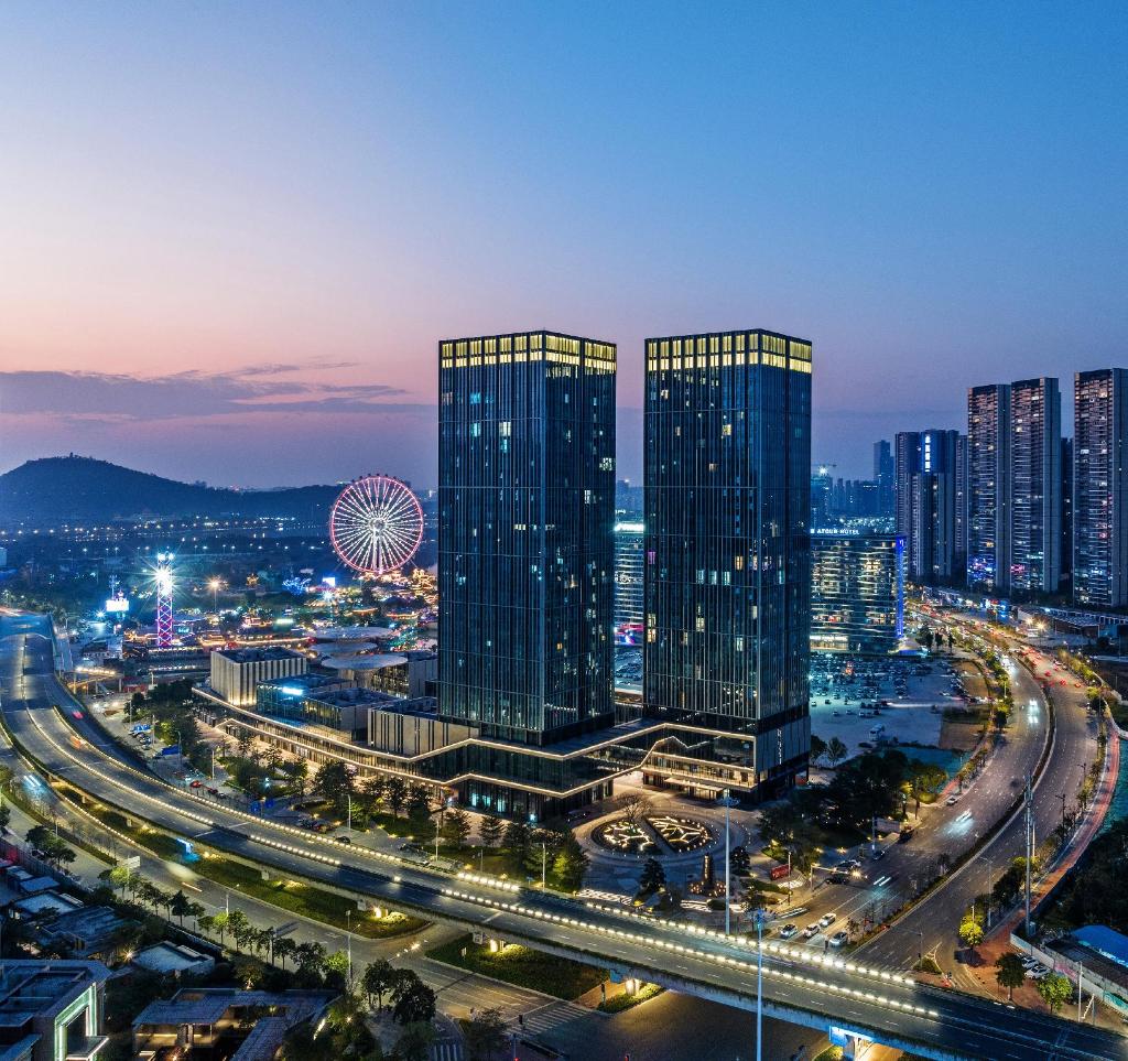 佛山顺德欢乐海岸PLUS岭南花园酒店, Hotel – Foshan (foto 1)