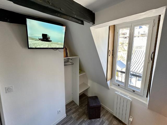 Practical Apartment in La Bourboule – Apartment/Flat, Rochefort-Montagne