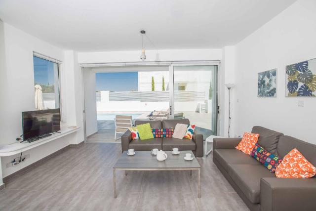 Protaras Greco Villa CCV4, Villa & huis – Protaras (foto 2)