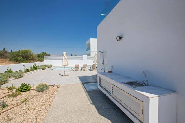 Protaras Greco Villa CCV4, Villa & huis – Protaras (foto 4)
