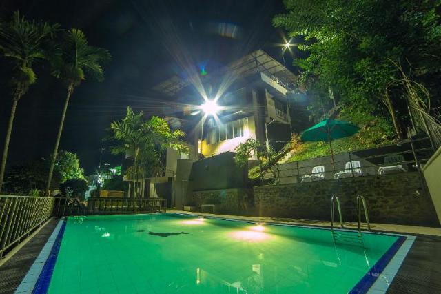 Range Kandy – Guesthouse/bed and breakfast, Kandy