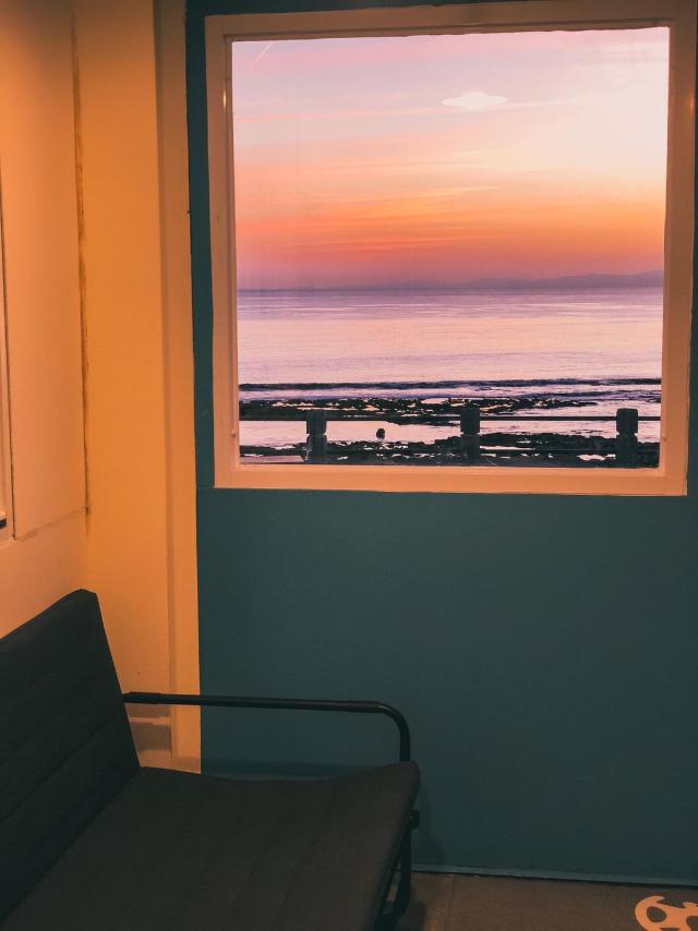 Bungalow avec 1 chambre(s) de 28 m² et 3 salle(s) de bains privée(s) à Île verte, Villa & maison – Île verte (photo 3)