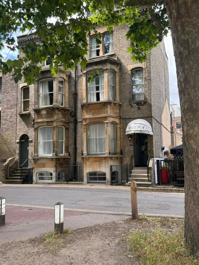 Regency Guest House – Guesthouse/bed and breakfast, Cambridge