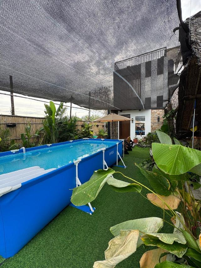 “Relax, Recharge and Refresh” – Entire House, Labrador