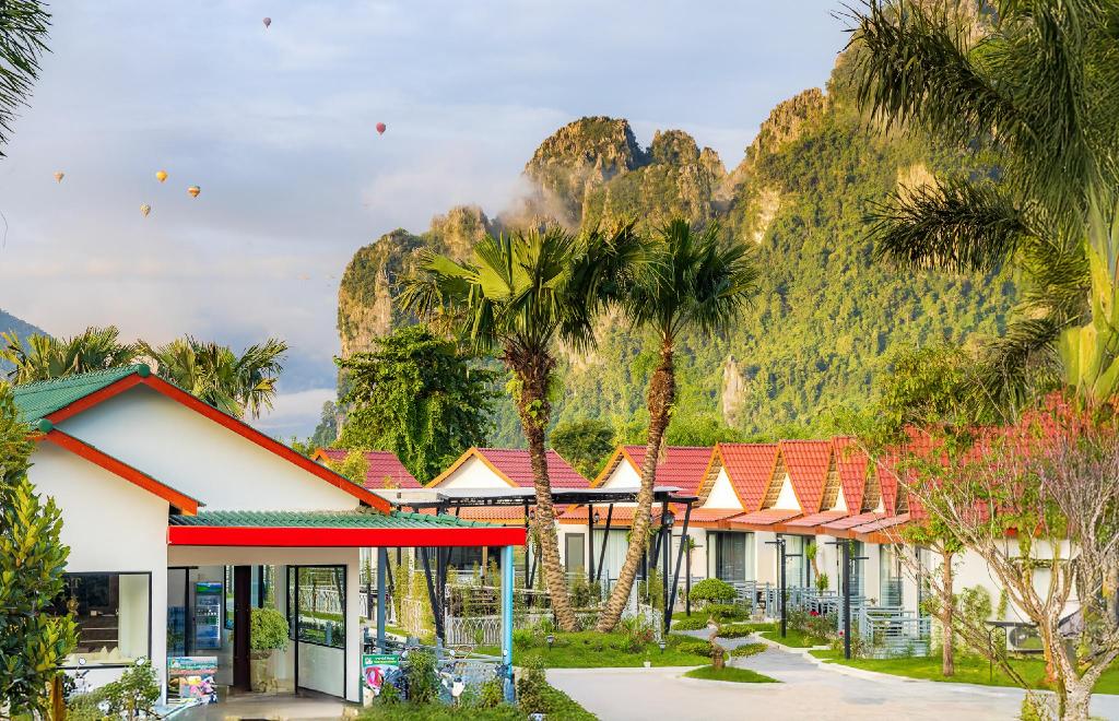 Ruby Mountain View Resort, Resort – Vang Vieng (photo 1)
