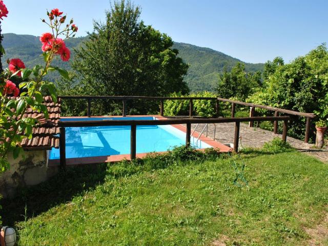 Rustic Chalet with Pool, Villa e casa – San Marcello Pistoiese (foto 3)
