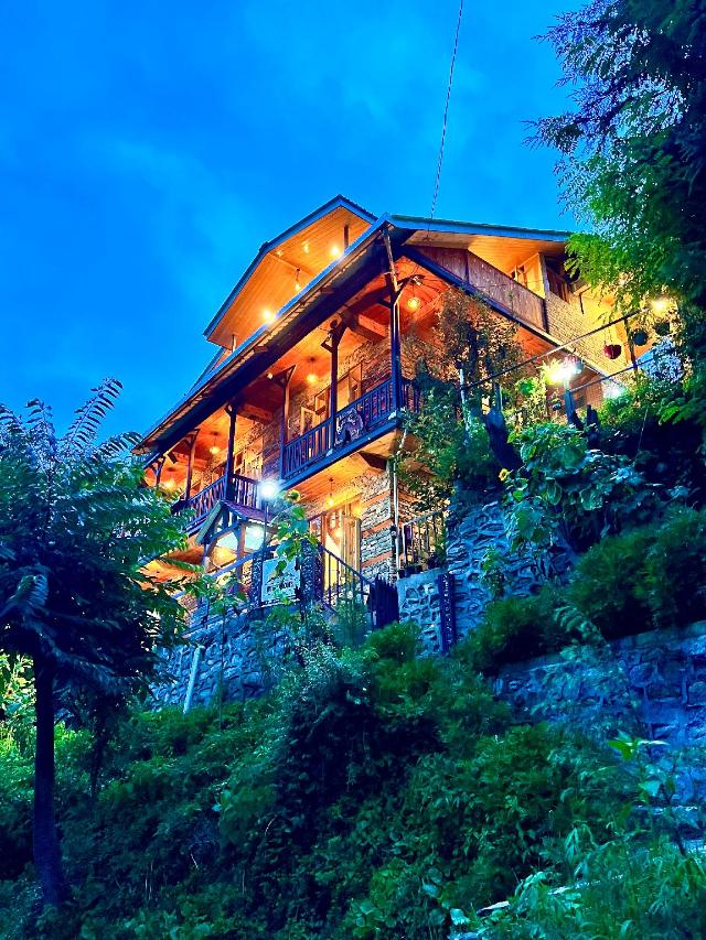 Rustic Roots – Homestay, Manali