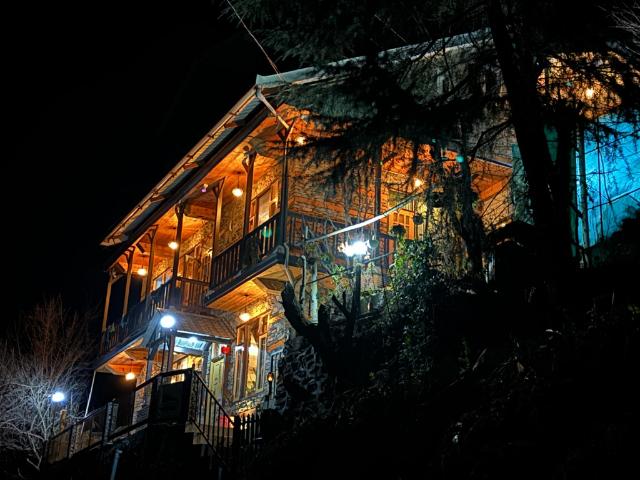 Rustic Roots, Pensión y B&B – Manali (foto 3)