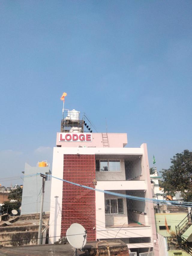 Sai Presenta – Hotel, Kamalapur