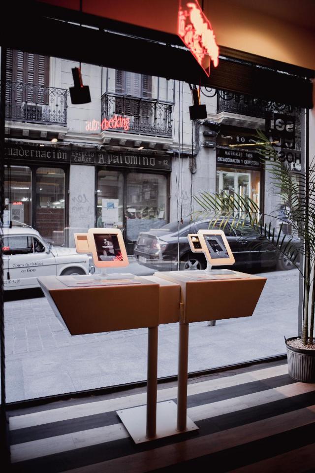 Select Sol – Guesthouse/bed and breakfast, Madrid