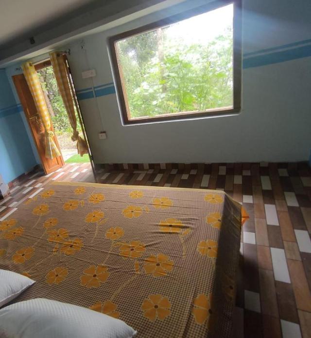 Haus (800 m²), 1 Schlafzimmer und 2 eigene Badezimmer in Satkhol, Villa & Haus – Mukteshwar (Foto 2)