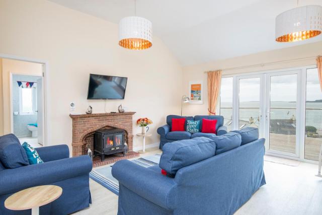 Shell Haven For Two – Entire House, Amroth