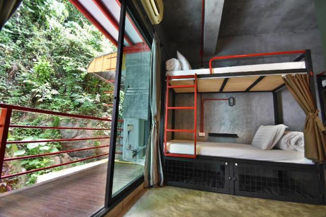 Sleeper Hostel, Pensione e B&B – Krabi (foto 2)