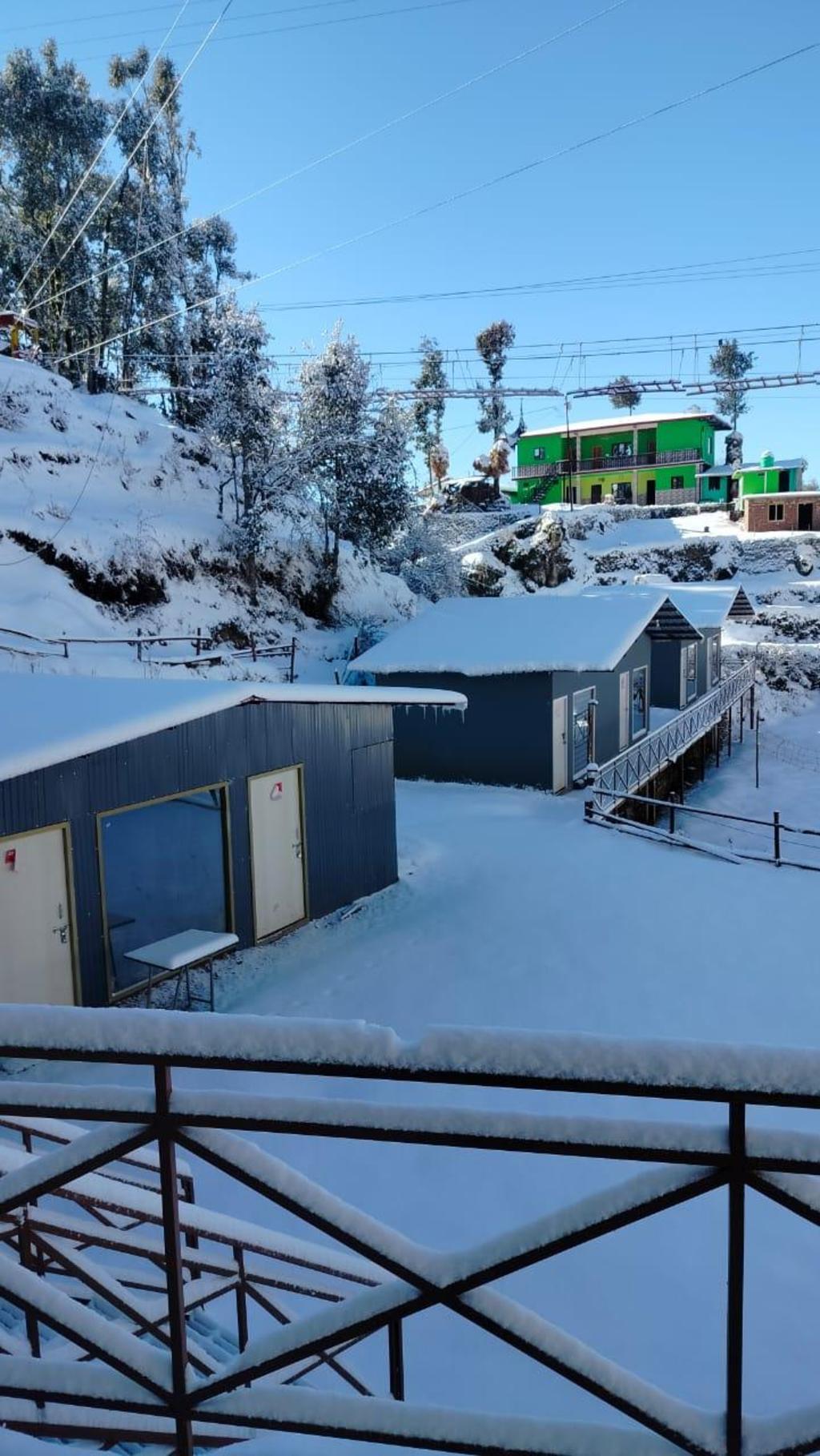 Snow Adventure Resort, Hotel – Dhanaulti (photo 1)