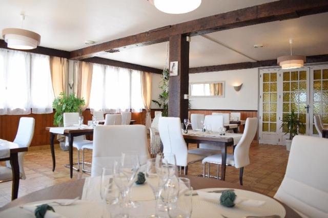 Source de la vallee, Hotel – Donzenac (photo 3)
