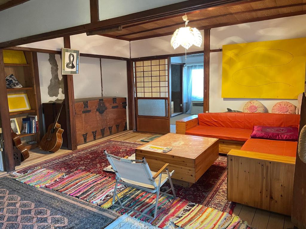Space333, Pensão e B&B – Saga (foto 1)