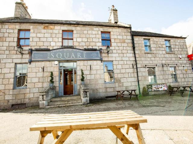 Square, Hotel – Kintore (photo 3)