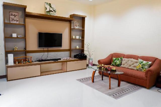 Studio Space Unit @ JG Privspace, Palompon – Entire House, Palompon