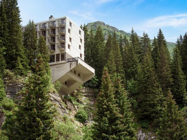 Stylish Alpine Base with Workspace – Apartment/Flat, Flaine