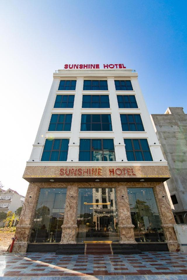 SUNSHINE HOTEL – Hotel, Chuc Tchia