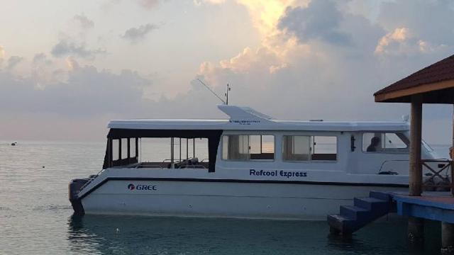 Surf Deck, Pensão e B&B – Maldive Islands (foto 5)