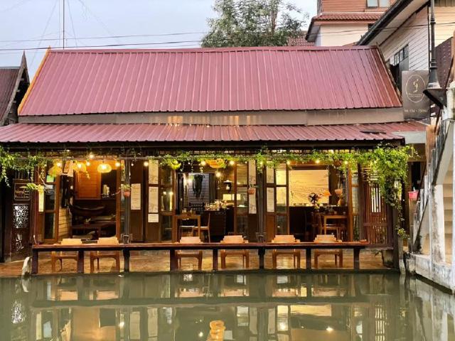 Thanicha Resort – Resort, Amphawa (Samut Songkhram)