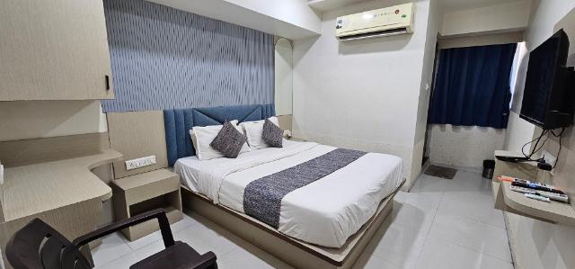 THE 7 ELEVAN  HOTEL, 民宿和B&B – 萨南德 (第2张照片)
