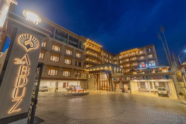 The Abduz – Hotel, Leh