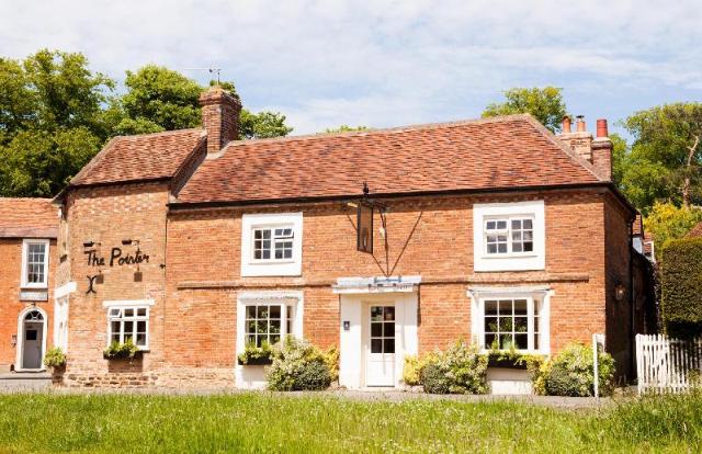 The Pointer – Hotel, Brill