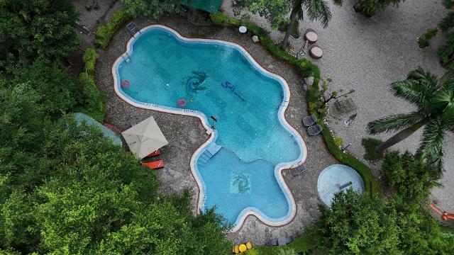 The Solluna Resort – Resort, Corbett