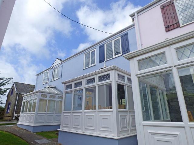 The Woolpack, Entire House – Tenby (photo 2)