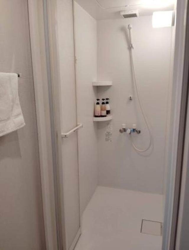 THREE, Apartament – Tokio (zdjęcie 2)