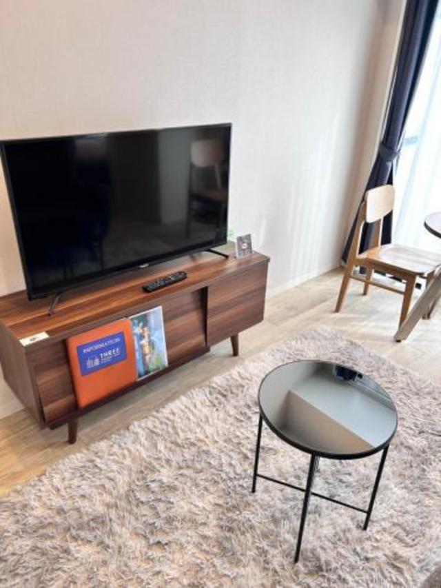 THREE, Apartament – Tokio (zdjęcie 3)