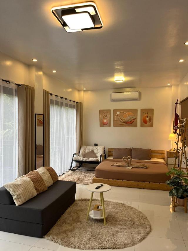 Tiny Uphill Cabin, Entire House – Tagaytay (photo 2)