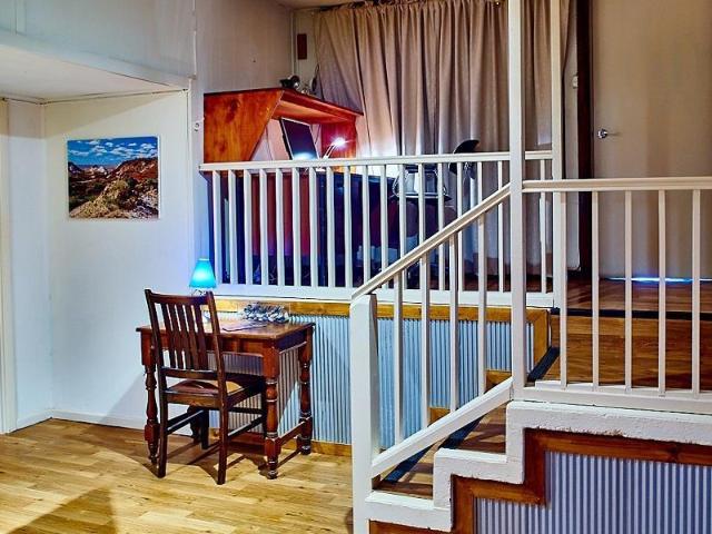 Underground Bed and Breakfast – Guesthouse/bed and breakfast, Coober Pedy