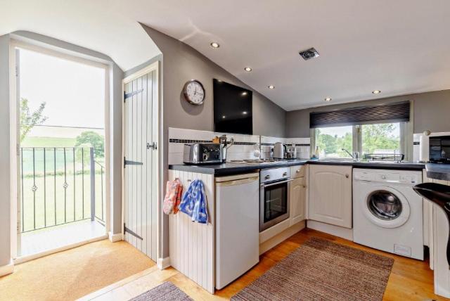 Viewpoint Studio, Entire House – Much Wenlock (photo 5)