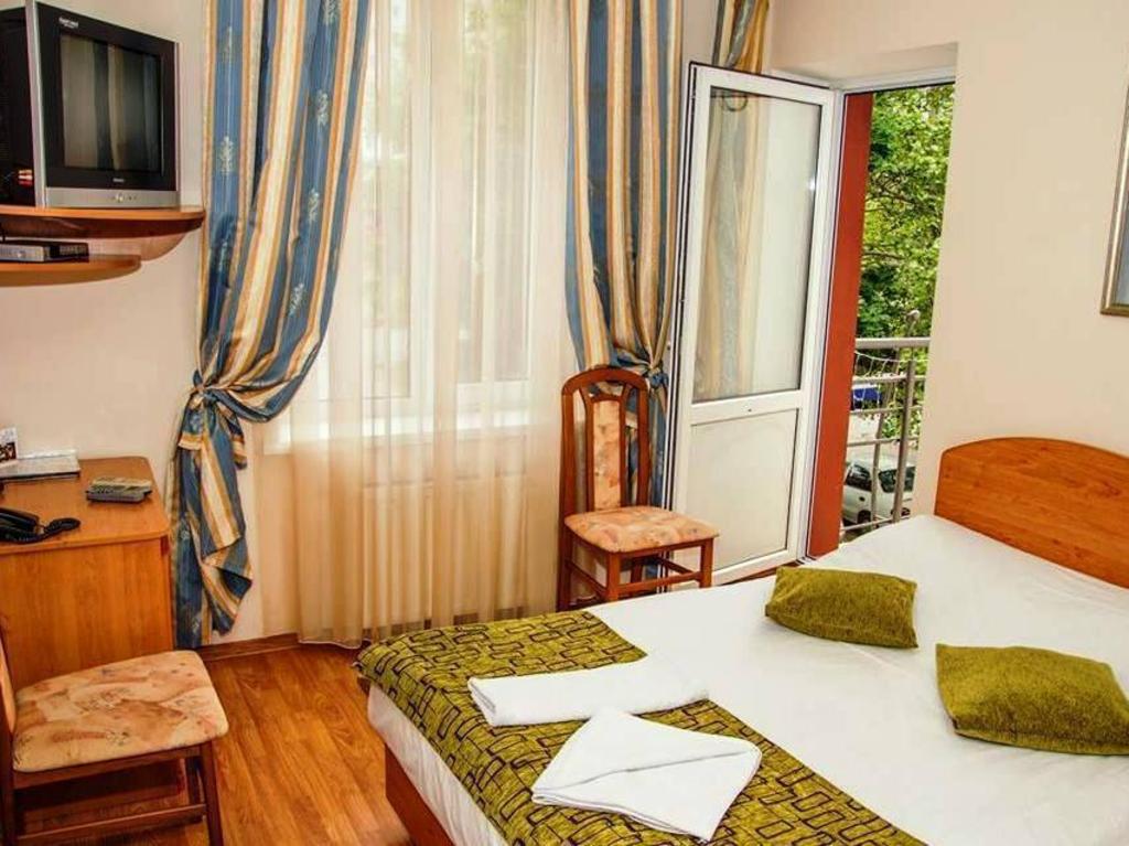 Hotel Vila Iris, Hotel – Chisinau (foto 1)