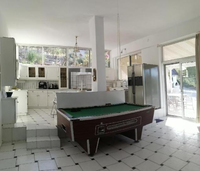 Villa Artemis, Villa & huis – Vravrona (foto 2)
