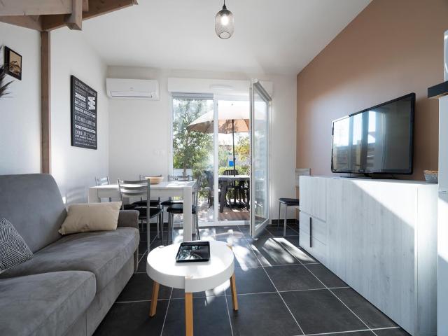 Villa Steps from Valras Beach – Villa, Beziers