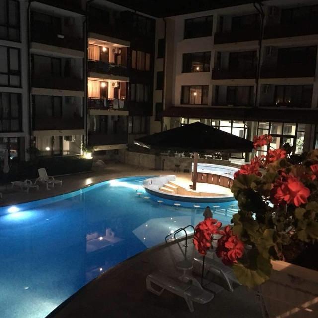 Apartament (70 m²) w okolicy Cherno More z 1 sypialnią/ami i 1 łazienką/ami, Apartament – Nesebyr (zdjęcie 2)