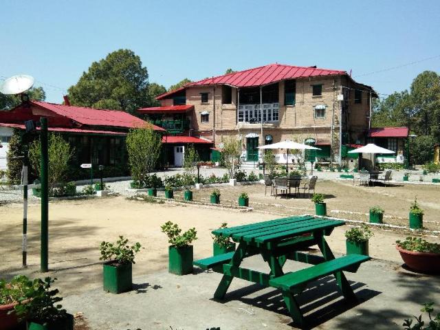 West View Hotel – Hotel, Ranikhet
