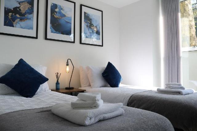 Wolverhampton - Gated Parking - Studio Apartment – Apartment/Flat, Wolverhampton